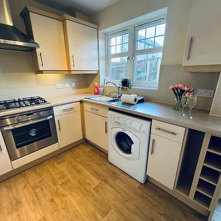 Linga House - 3 Bedrooms *