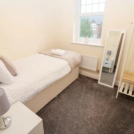 Linga House - 3 Bedrooms - Sleeps 5 Daire Frizington