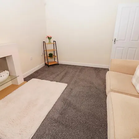 Daire Linga House - 3 Bedrooms - Sleeps 5