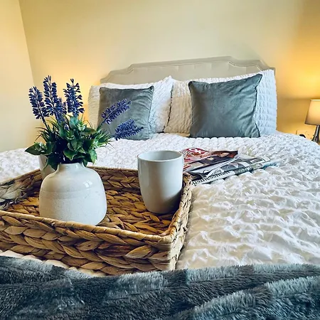 Linga House - 3 Bedrooms - Sleeps 5 Lejlighed