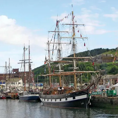 Linga House - 3 Bedrooms - Sleeps 5